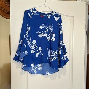 Beautiful Royal blue roomy and flowy 3/4 sleeve blouse! Vince Camuto!